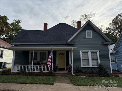Photo of 117 E Steele Street, Salisbury, NC 28144 (MLS # 4311921)