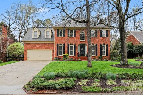Photo of 15617 Louth Court, Huntersville, NC 28078 (MLS # 4359613)