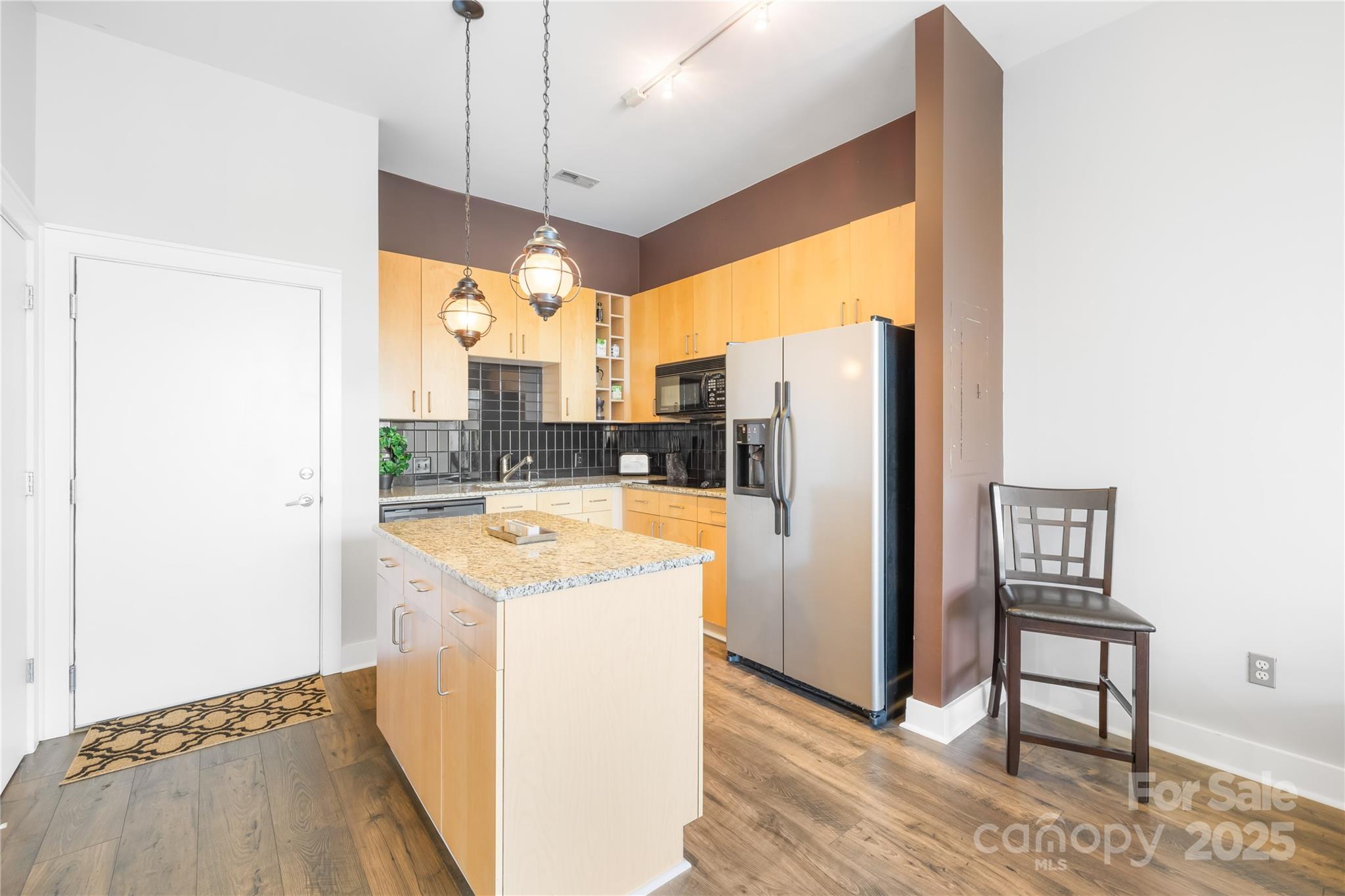 706 N Davidson Street