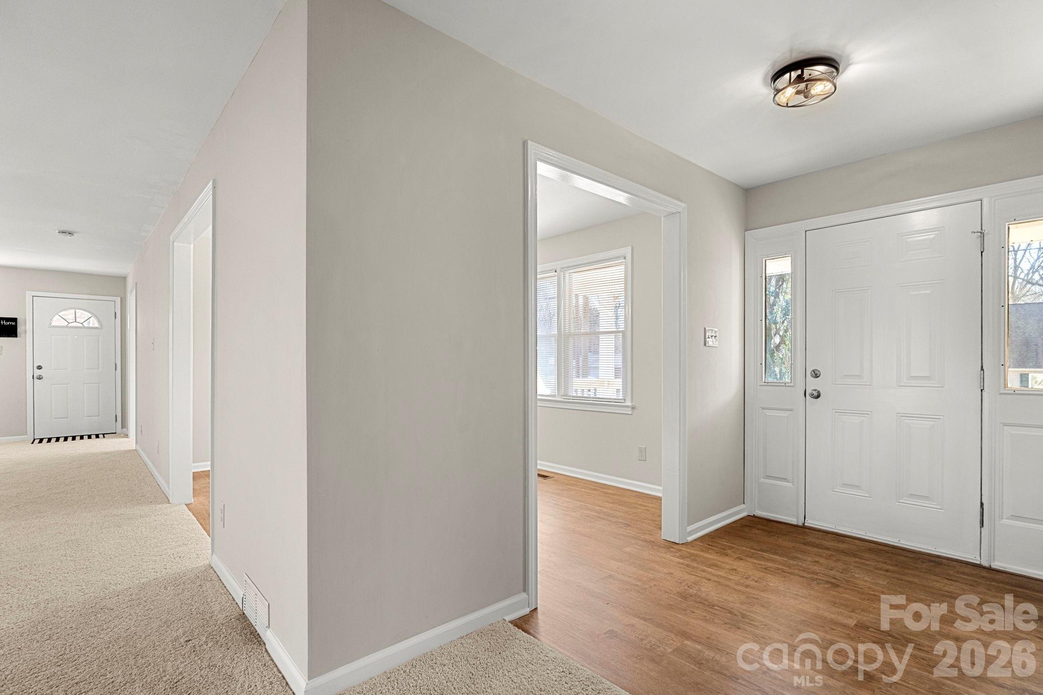 322 Holland Circle