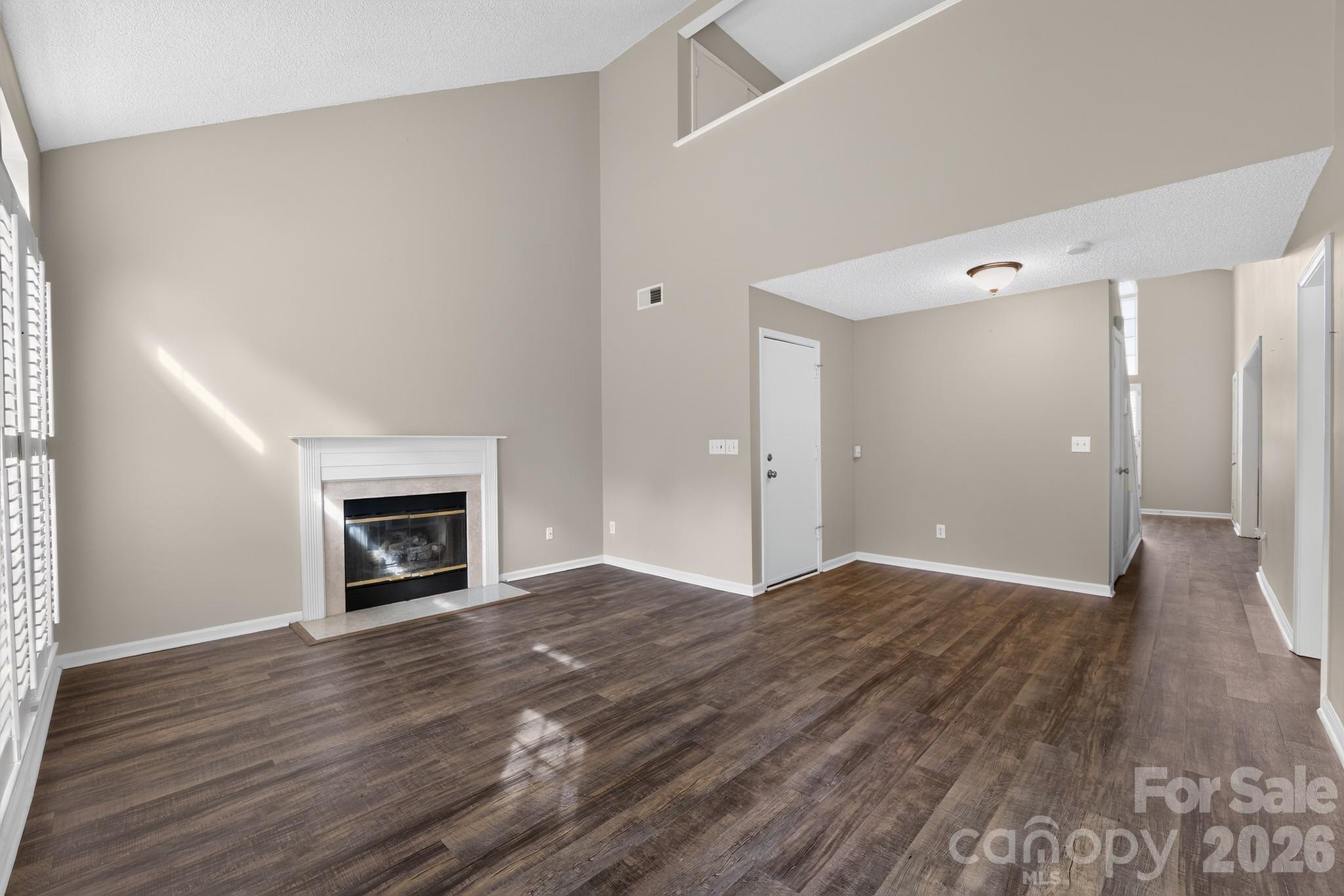 8220 Upsall Court