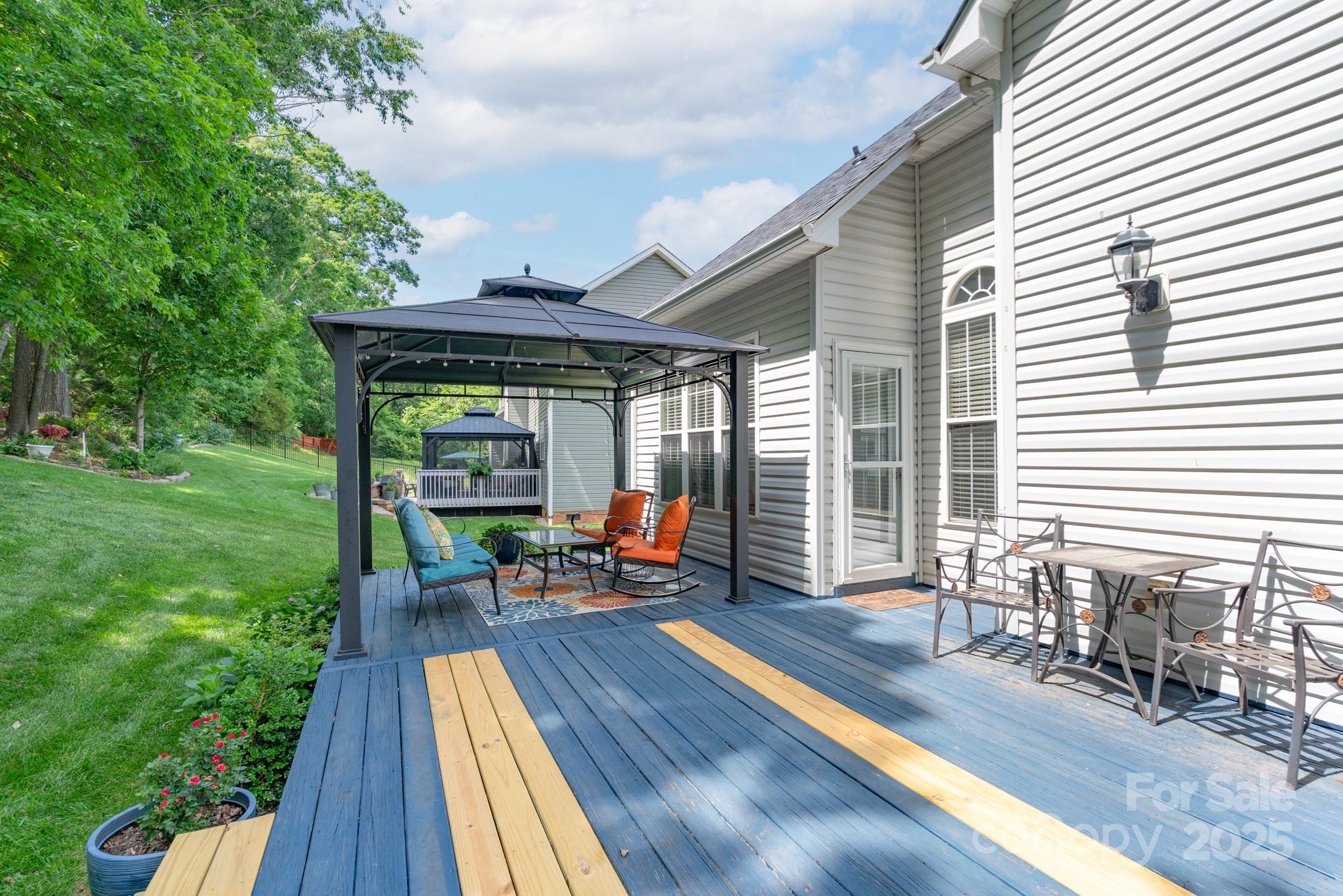 Seven Oaks - Residential