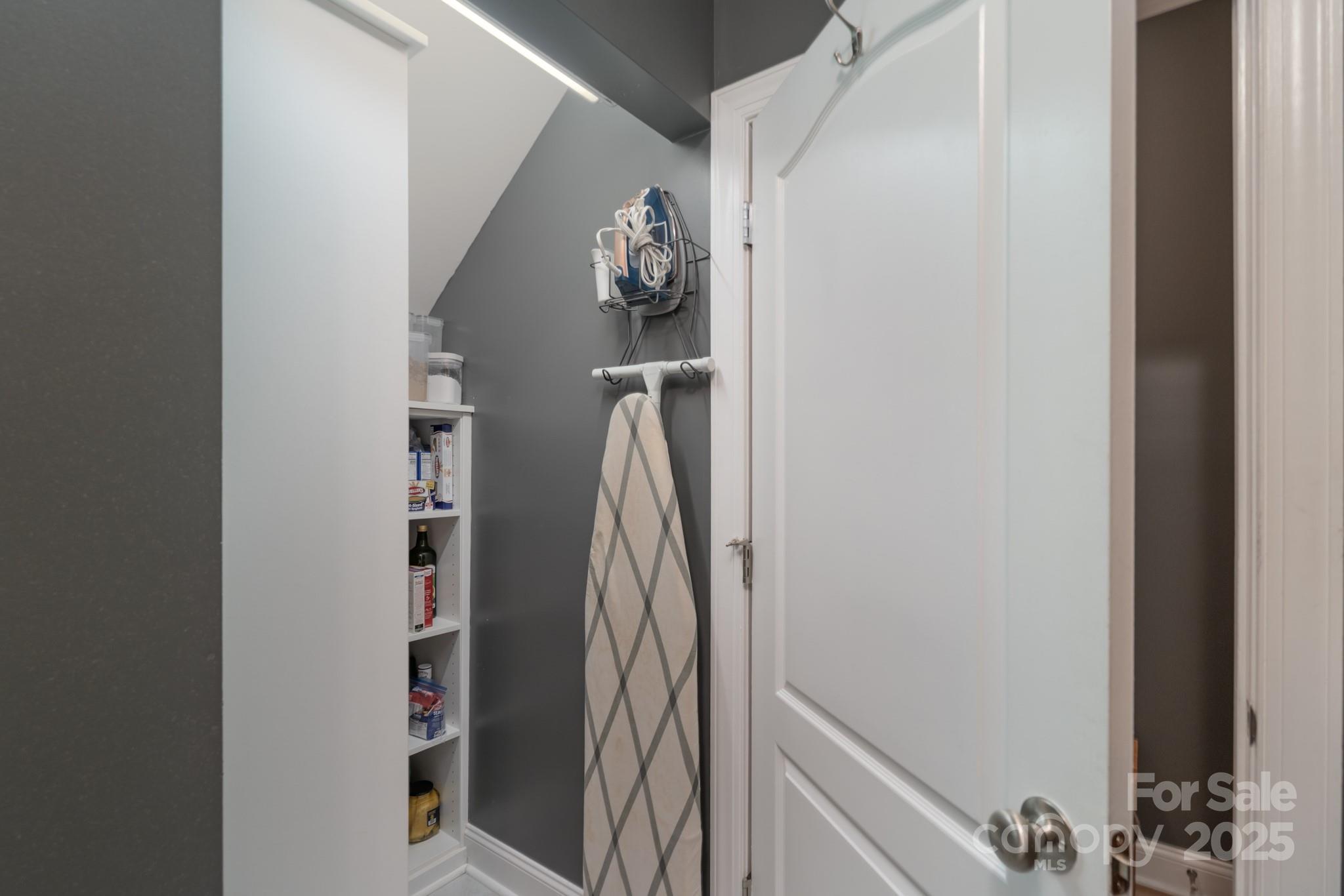 Seven Oaks - Residential