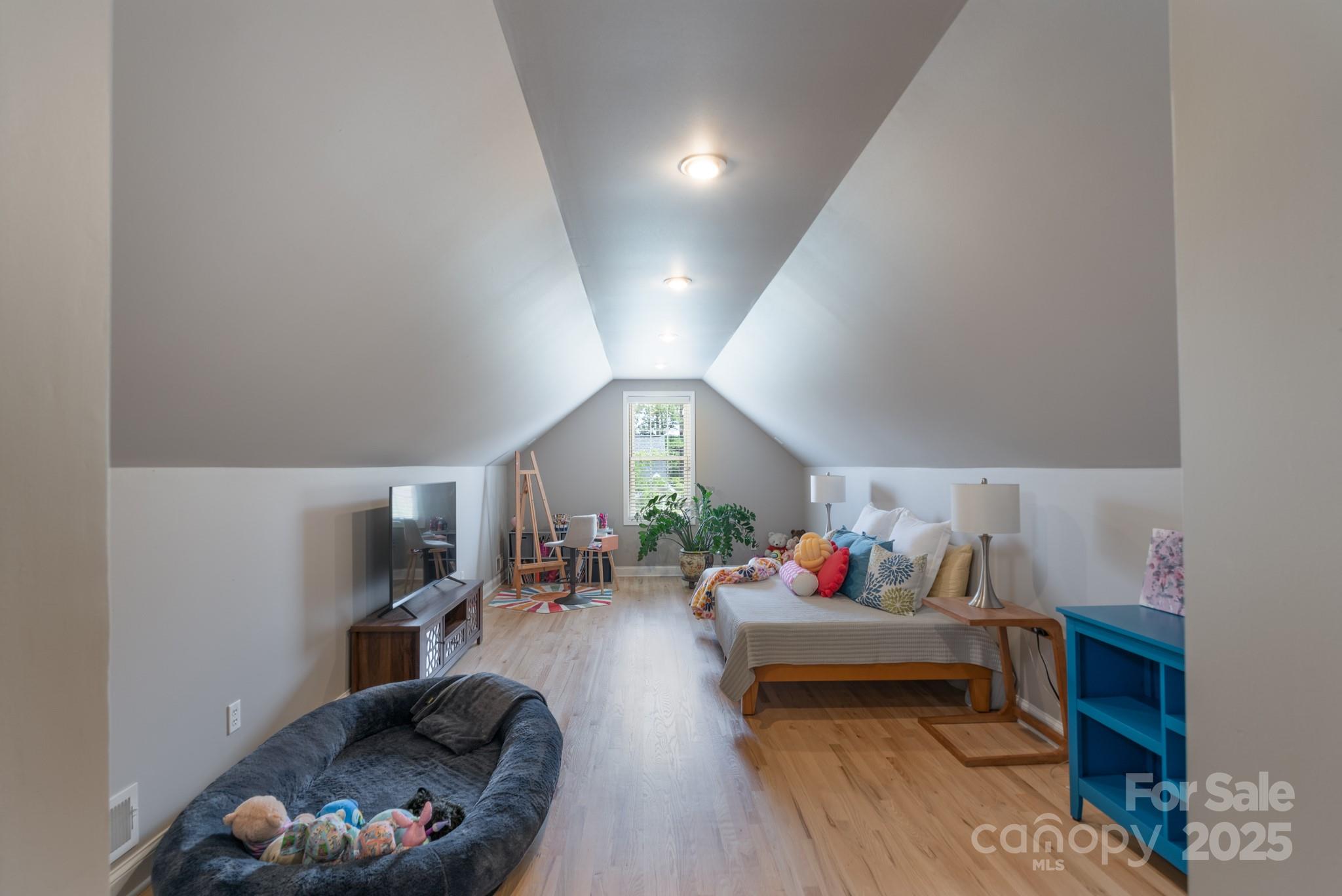 Seven Oaks - Residential