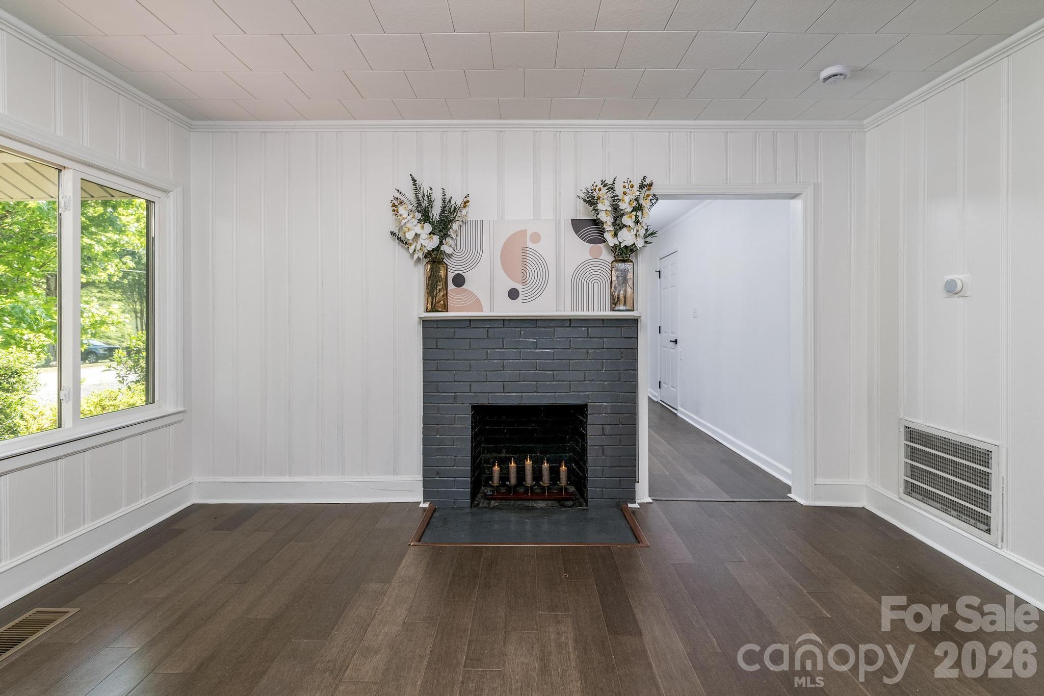Nevin - Residential