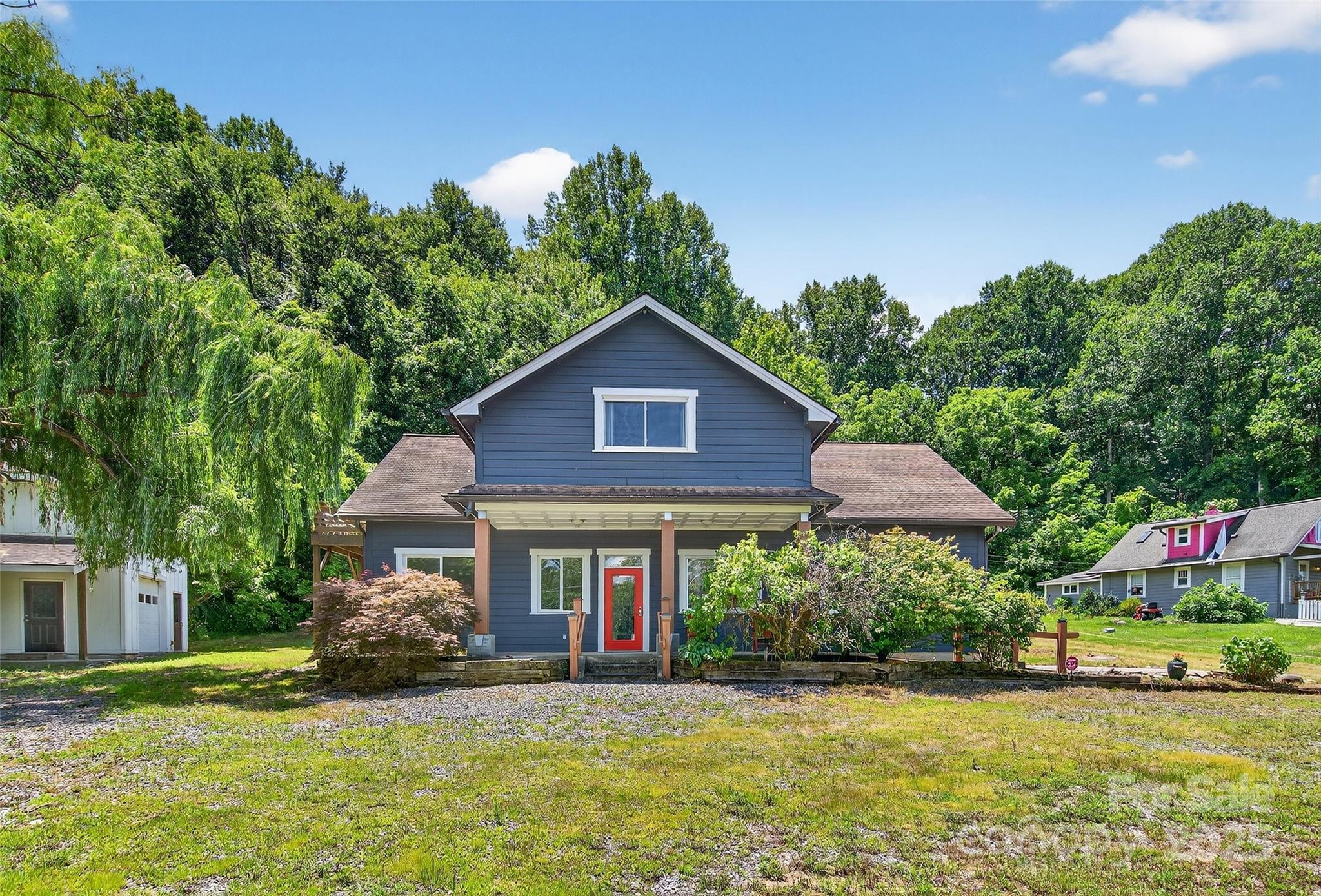 626 Old Lytle Cove Road