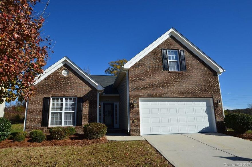 Big, spacious, home in Catawba Hills and its just steps to the community pool!  Modern,eat-in kitchen with stainless appliances. Vaulted ceiling in the large family room with fireplace. Three bedrooms, including master, on the main level and bonus 4th bedroom up. 2 car garage. Providing both excellent quality and value, this professionally managed and maintained home is available to lease today.