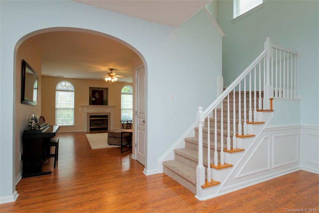 Ridge Pointe - Residential