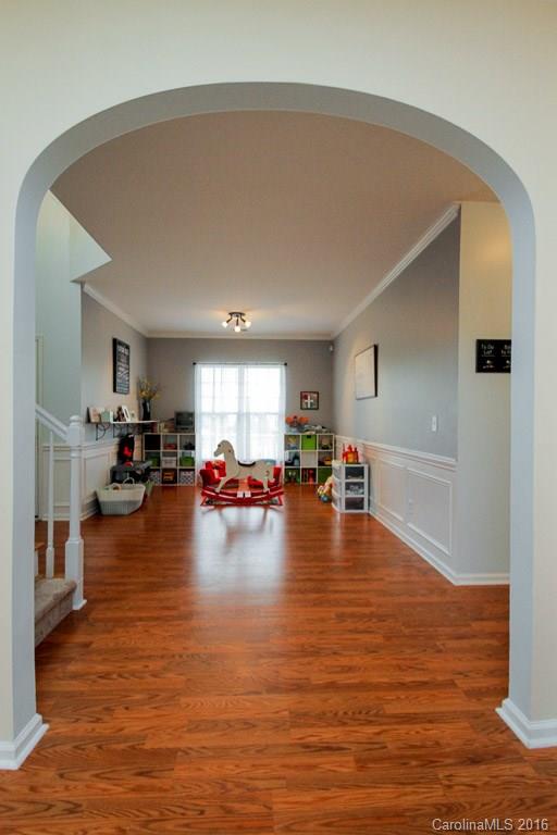 Ridge Pointe - Residential