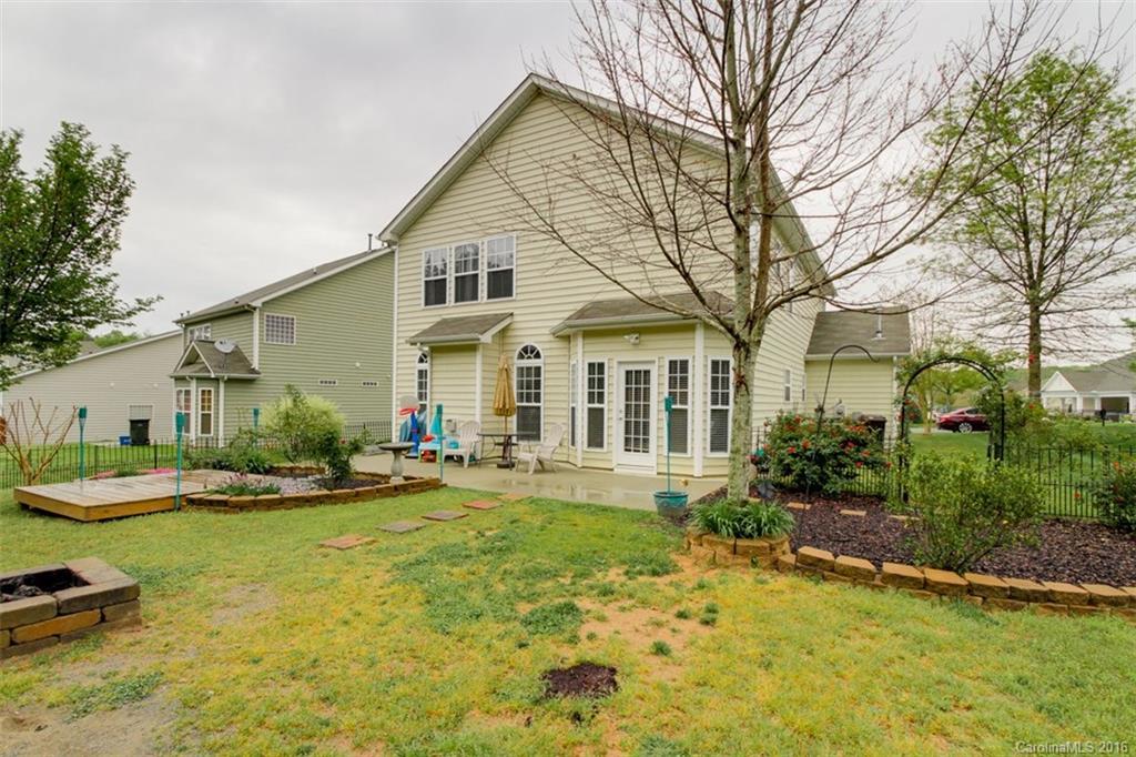 Ridge Pointe - Residential