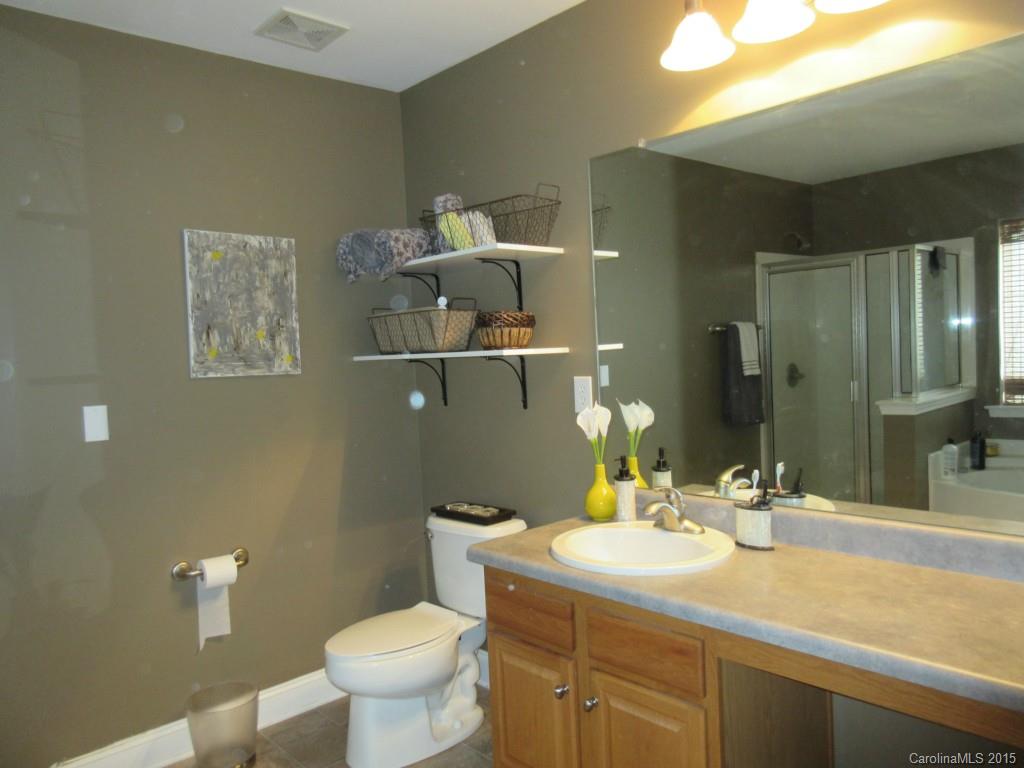 English Trails - Residential