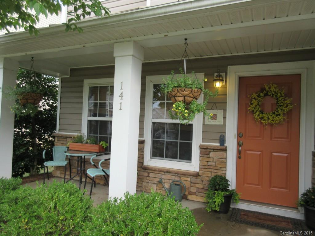 English Trails - Residential