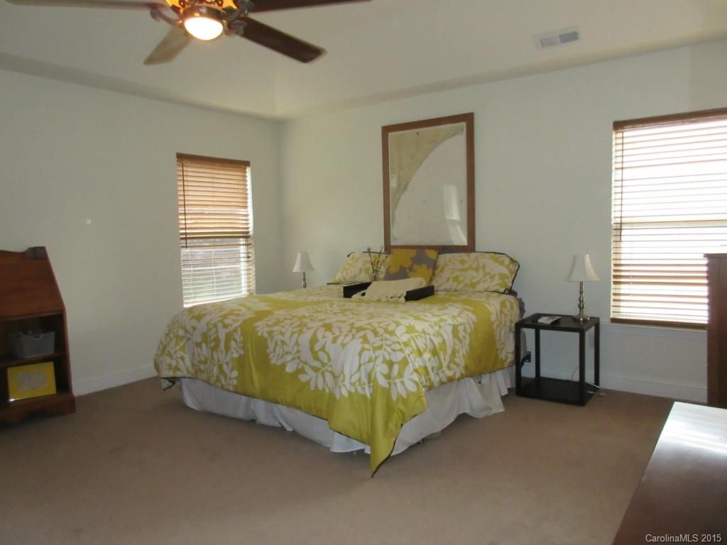 English Trails - Residential