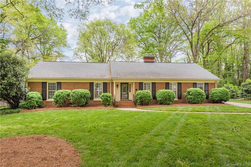 This charming brick ranch is nestled in a quiet cul-de-sac in Sherwood Forest. Hardwoods throughout except baths and kitchen- nice formal rooms plus family room and sun room- so much potential and great floor plan- Wonderful location- Minutes to uptown, Cotswold, SouthPark