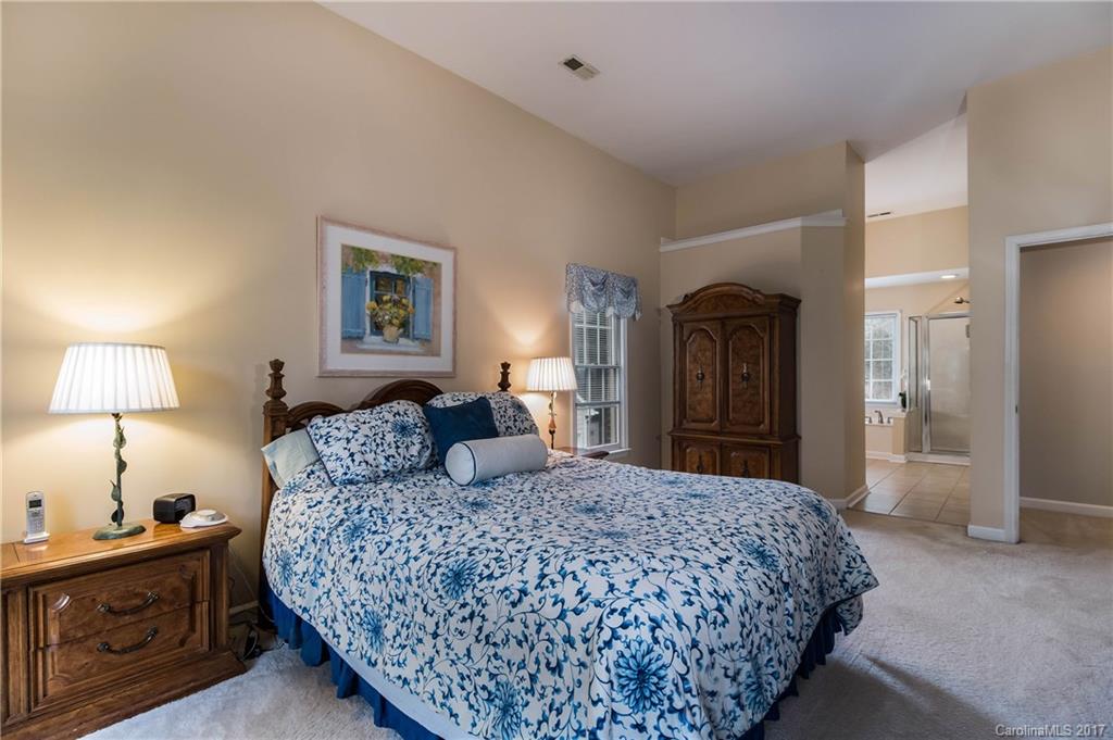 Hunters Gate - Residential