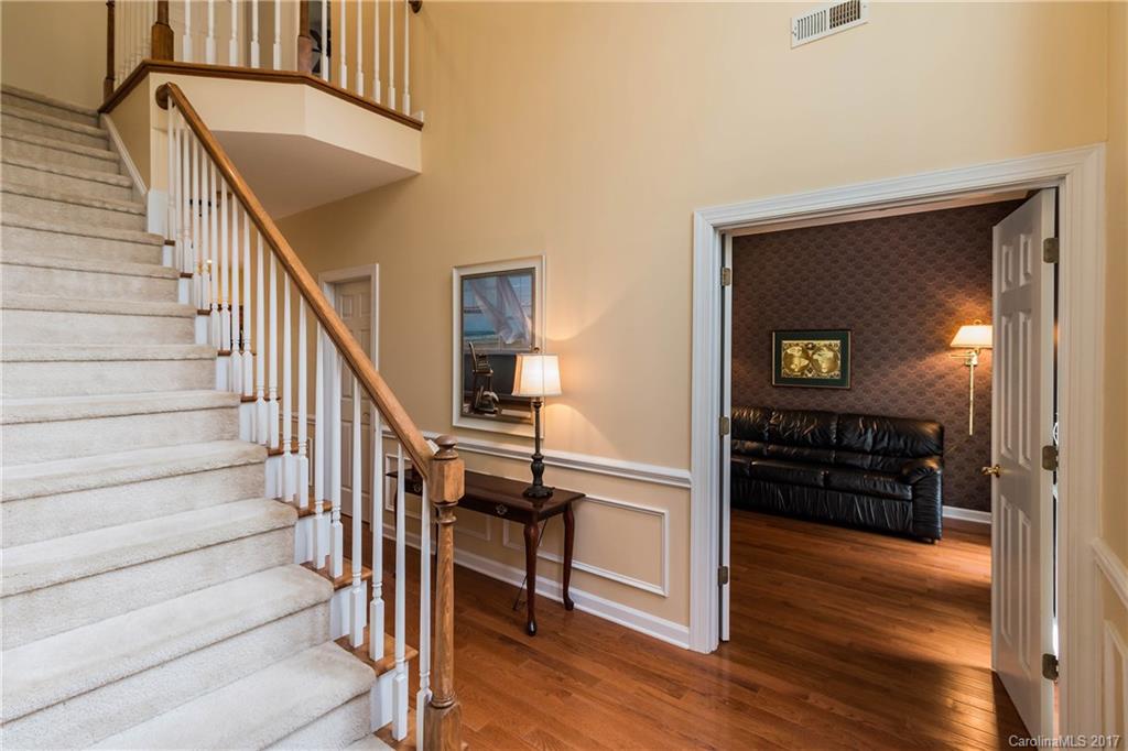 Hunters Gate - Residential