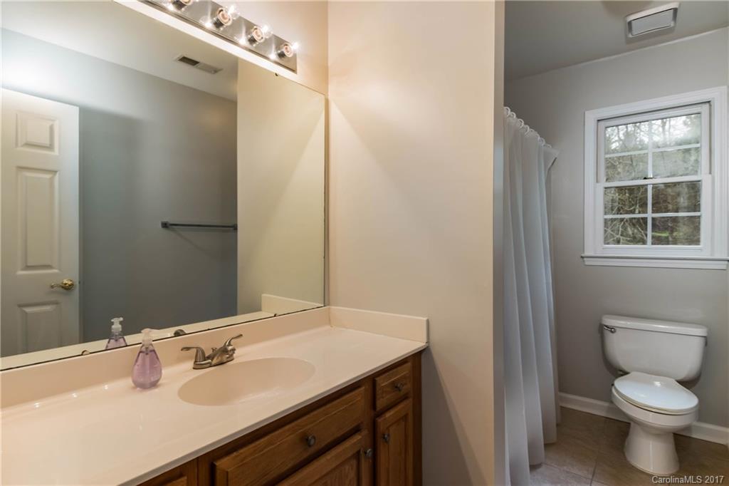 Hunters Gate - Residential