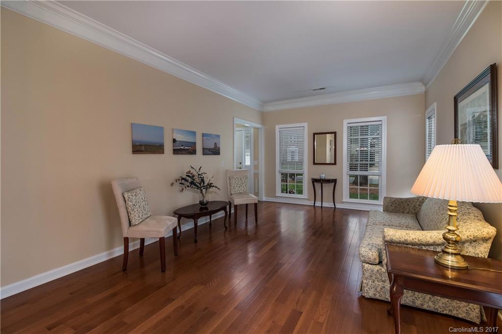 Hunters Gate - Residential