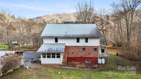 487 Julia Lane Maggie Valley NC 28751