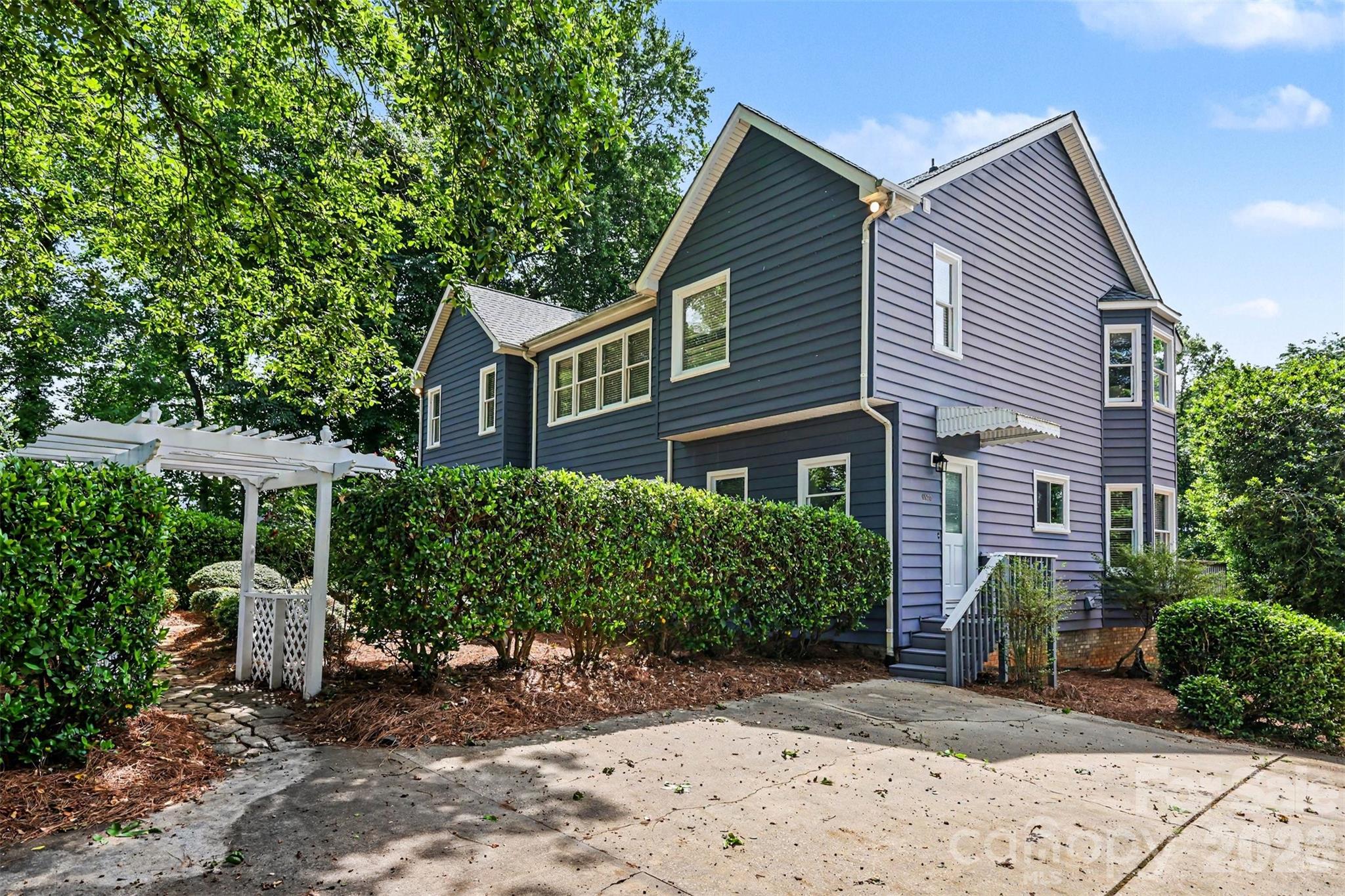 6620 Amos Smith Road