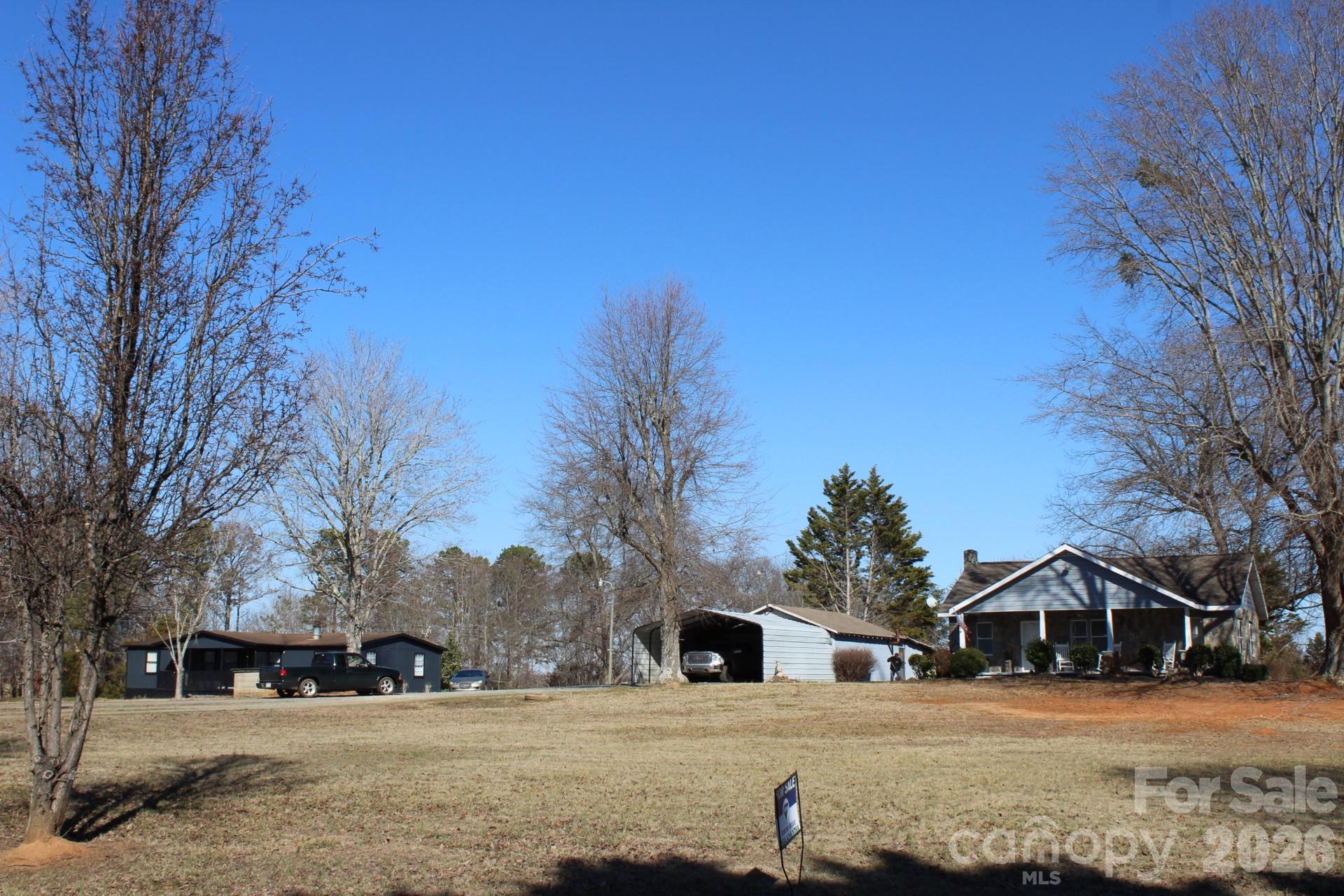 1943 Big Island Road