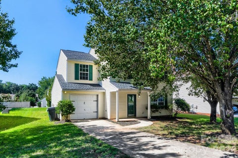 Photo of 4125 Brawer Farm Drive, Charlotte, NC 28269 (MLS # 4426371)