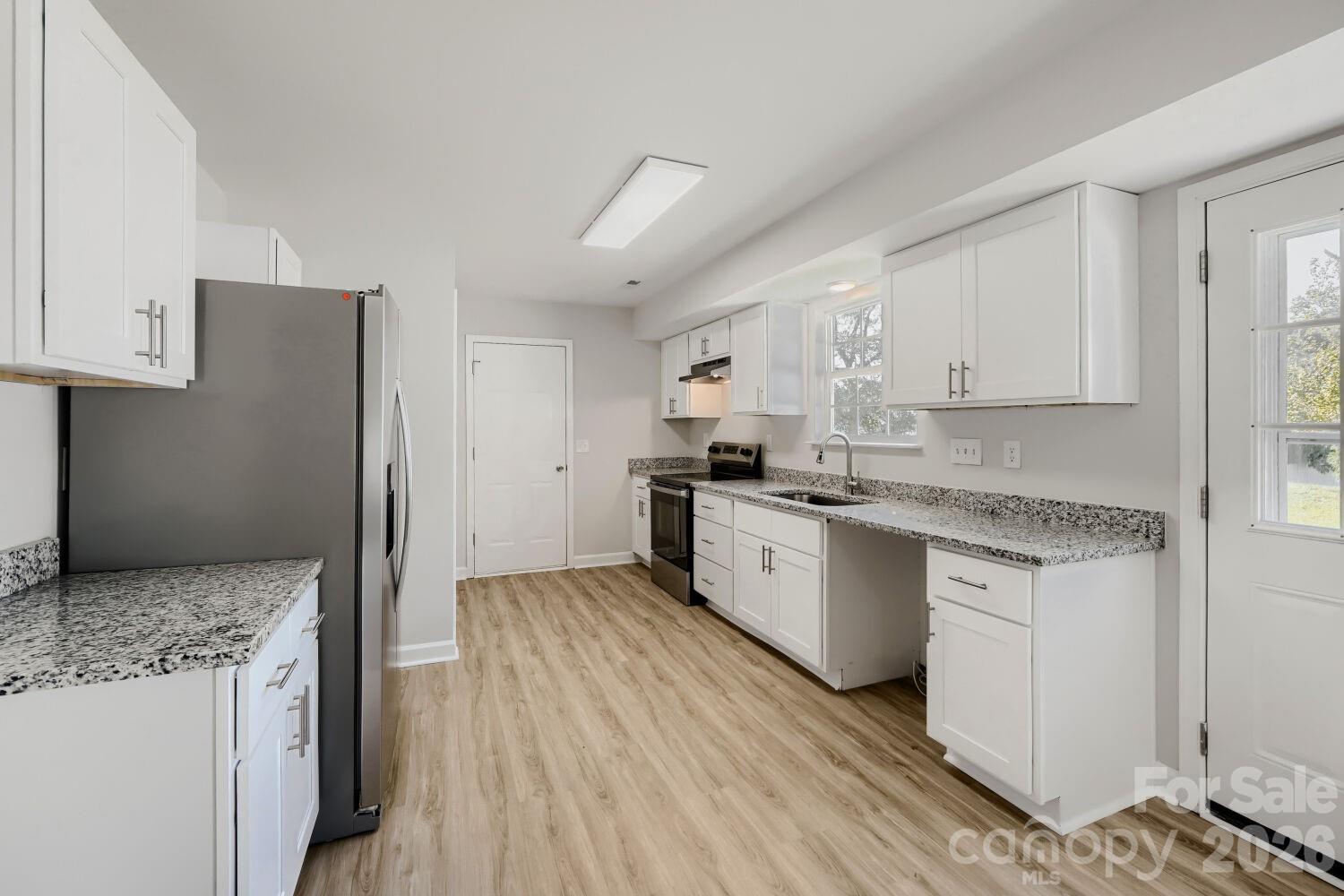 4125 Brawer Farm Drive