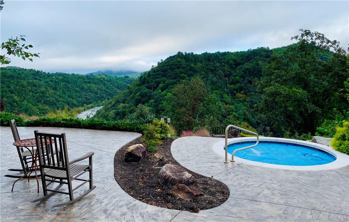 French Broad Crossing - Land