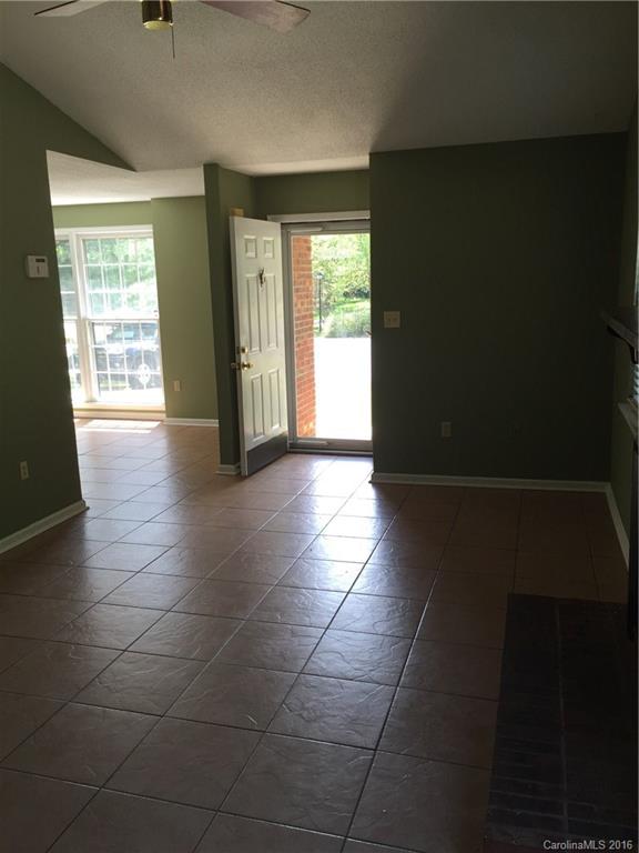 Hickory Ridge - Residential