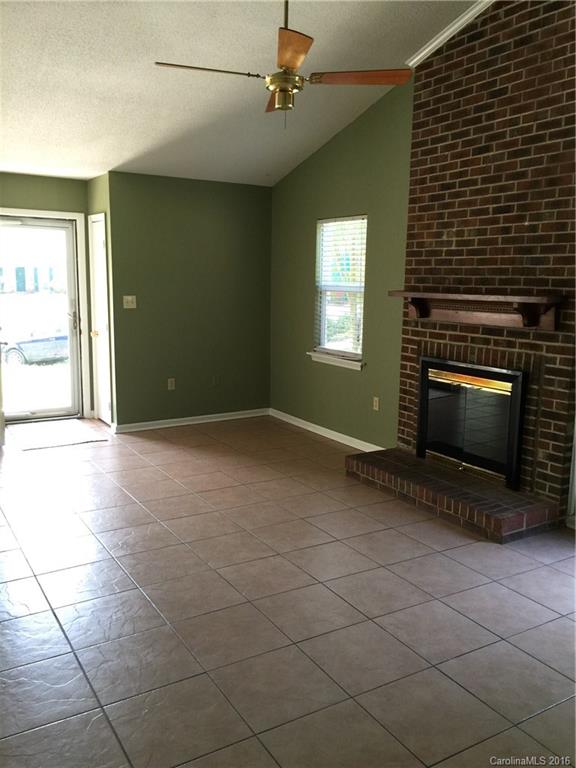 Hickory Ridge - Residential