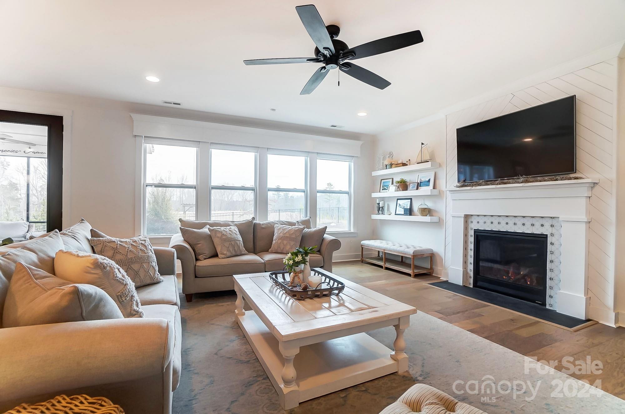 Masons Bend - Residential