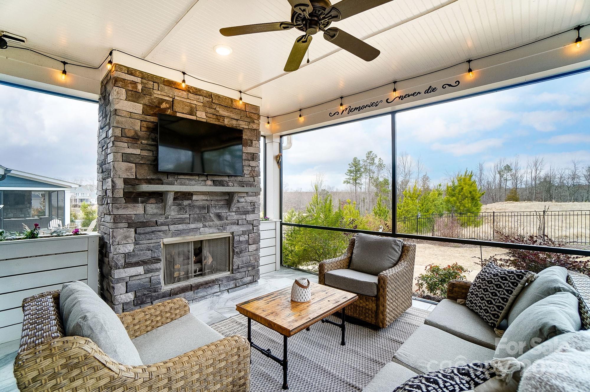 Masons Bend - Residential