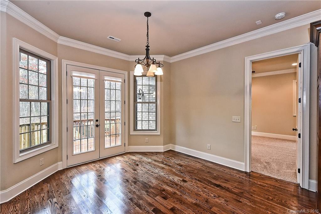 The Coves at River Oaks - Residential