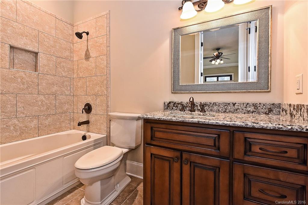 The Coves at River Oaks - Residential