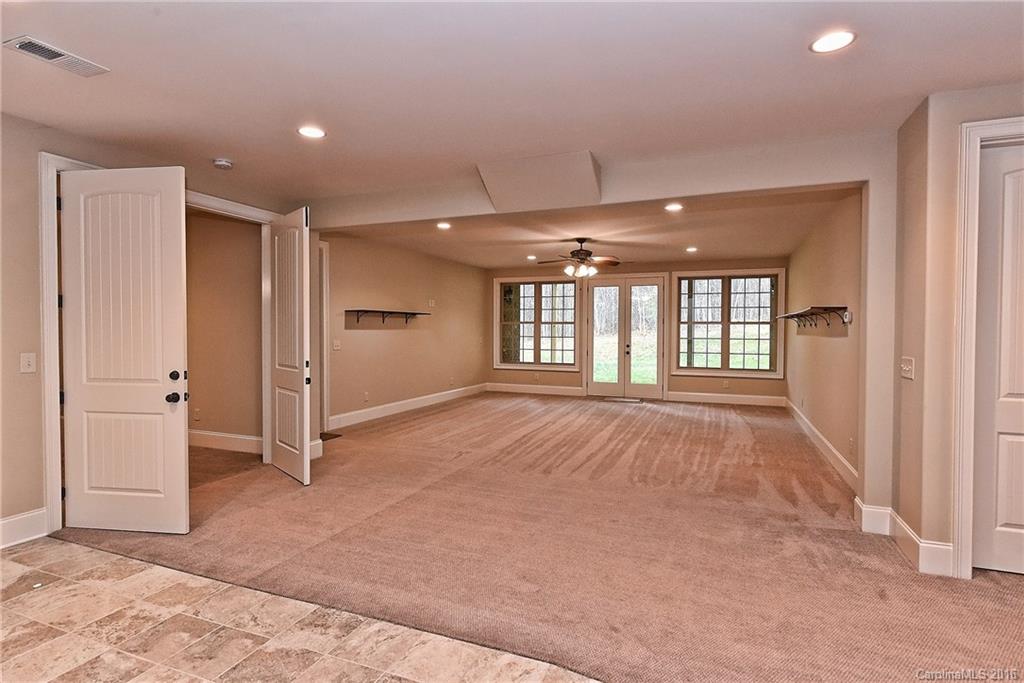 The Coves at River Oaks - Residential