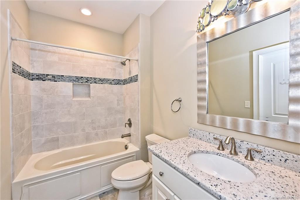 The Coves at River Oaks - Residential