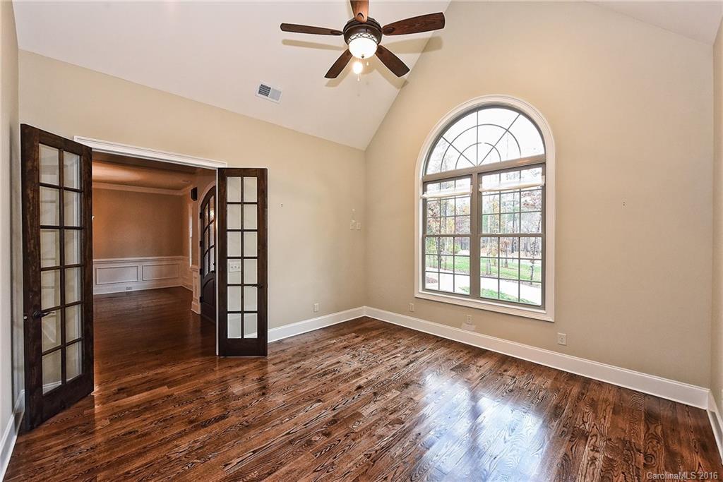 The Coves at River Oaks - Residential