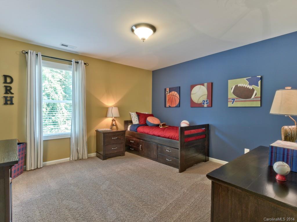 Lakebridge - Residential