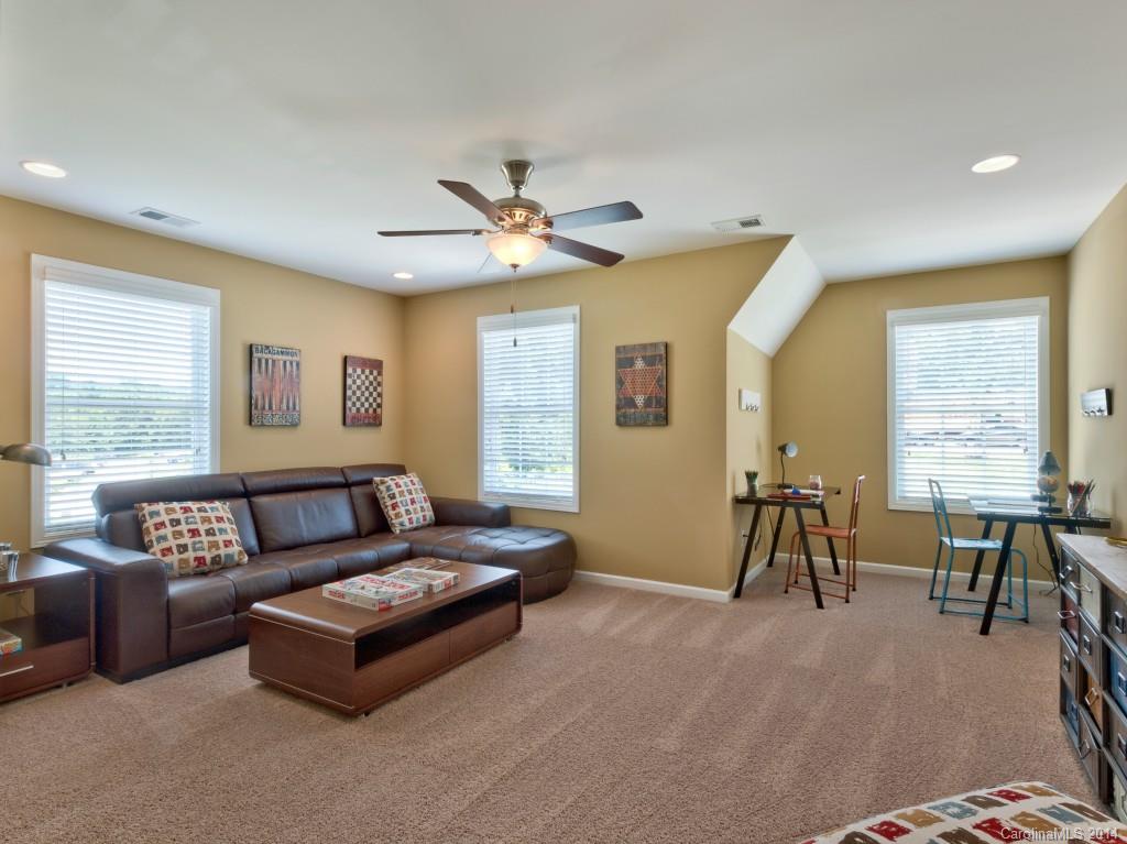 Lakebridge - Residential