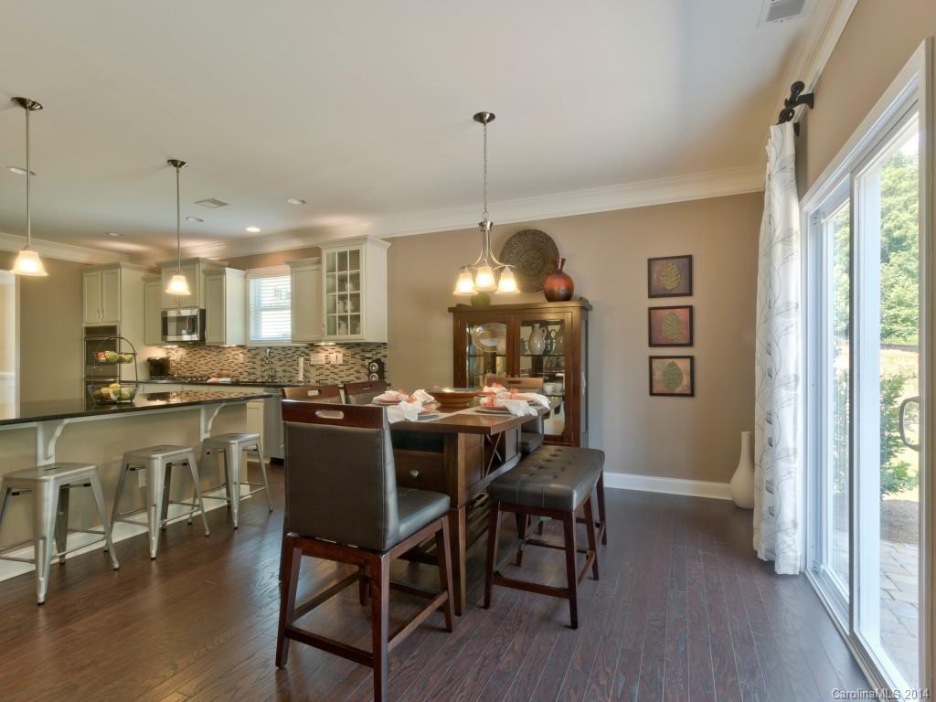 Lakebridge - Residential