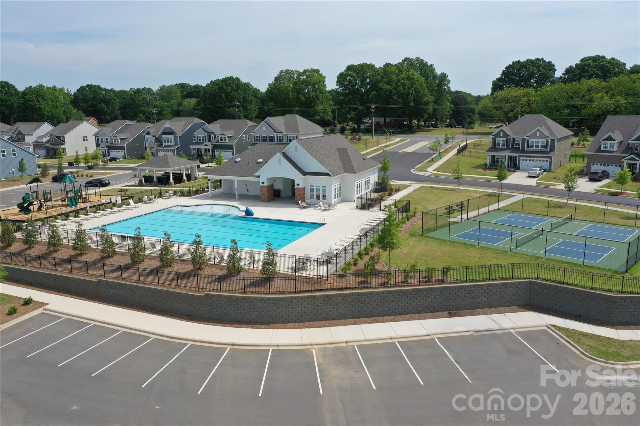 Annsborough Park - Residential