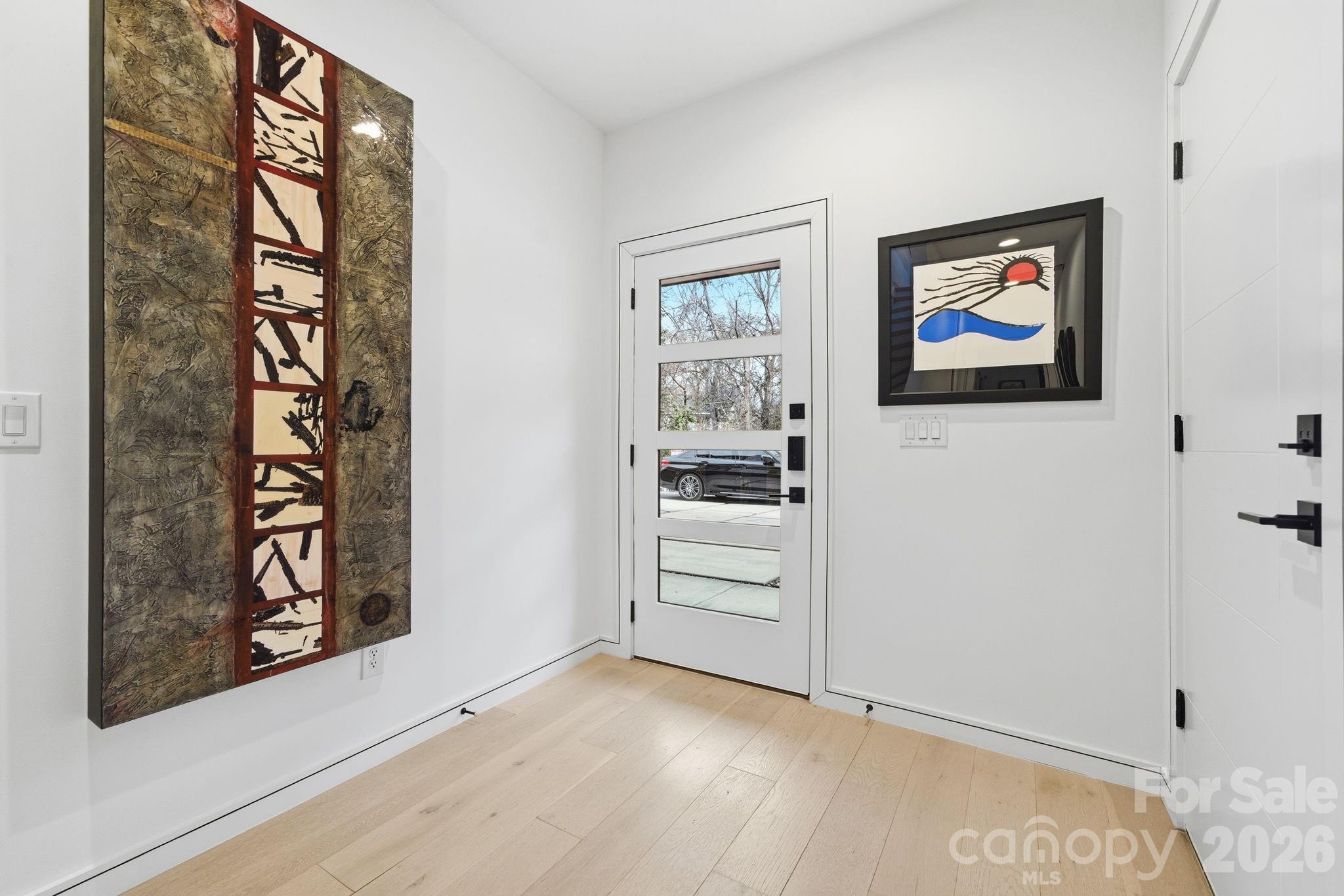 2714 N Davidson Street