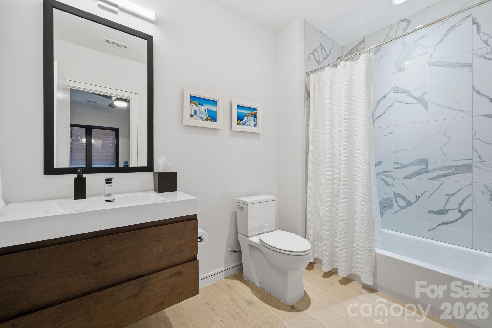 The Arts District - Residential