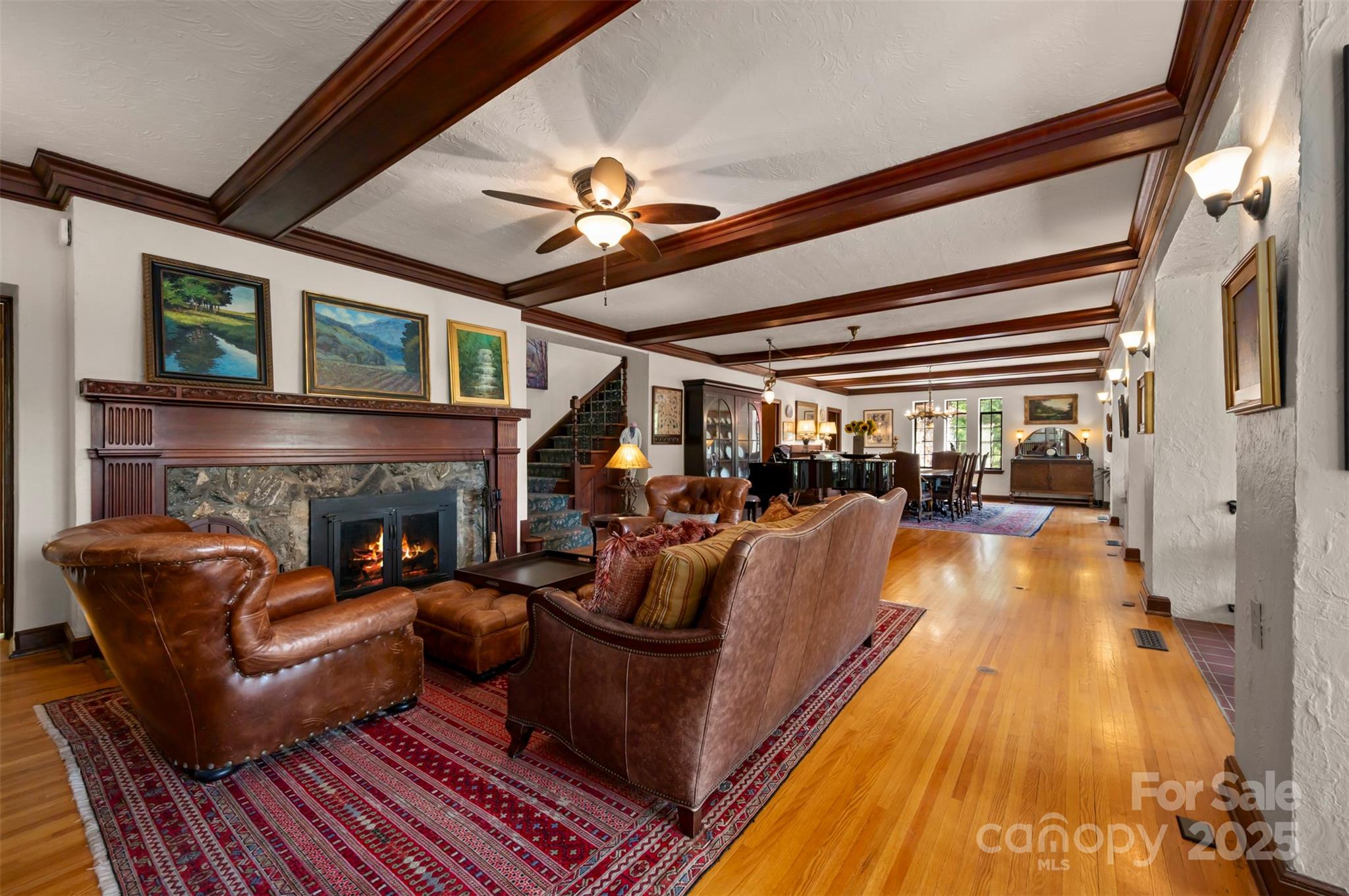 222 Stonehedge Lane