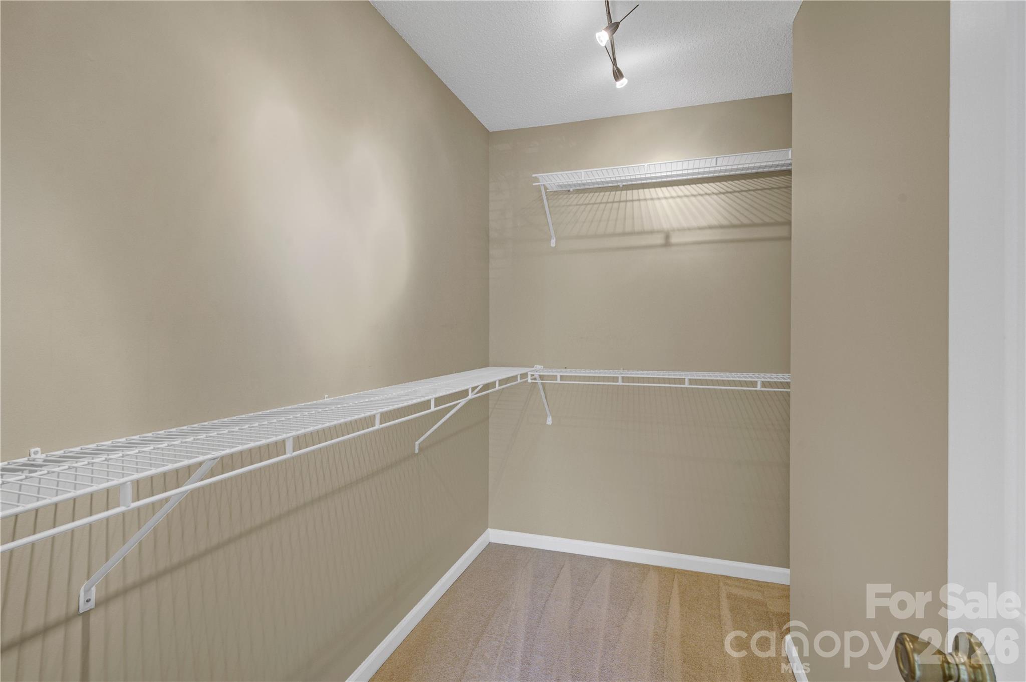 Tyler Woods - Residential