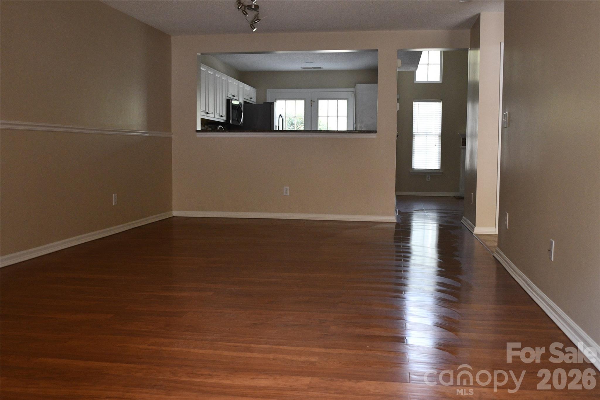 Tyler Woods - Residential