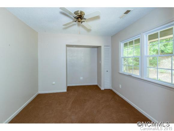 Connestee Falls - Residential