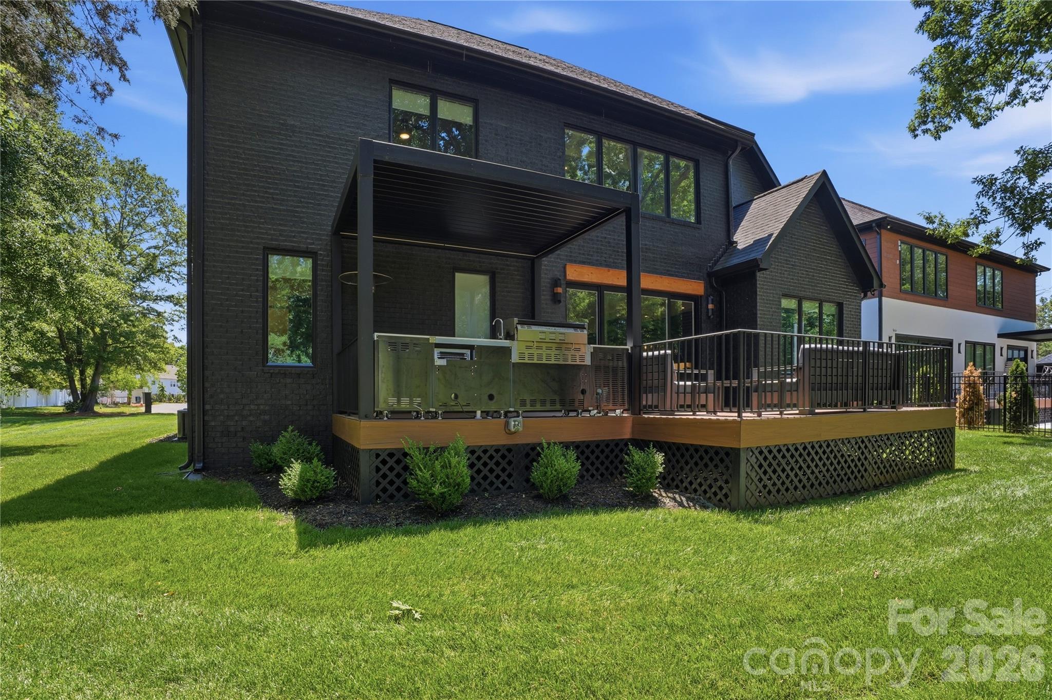 Carmel 8 Estates - Residential