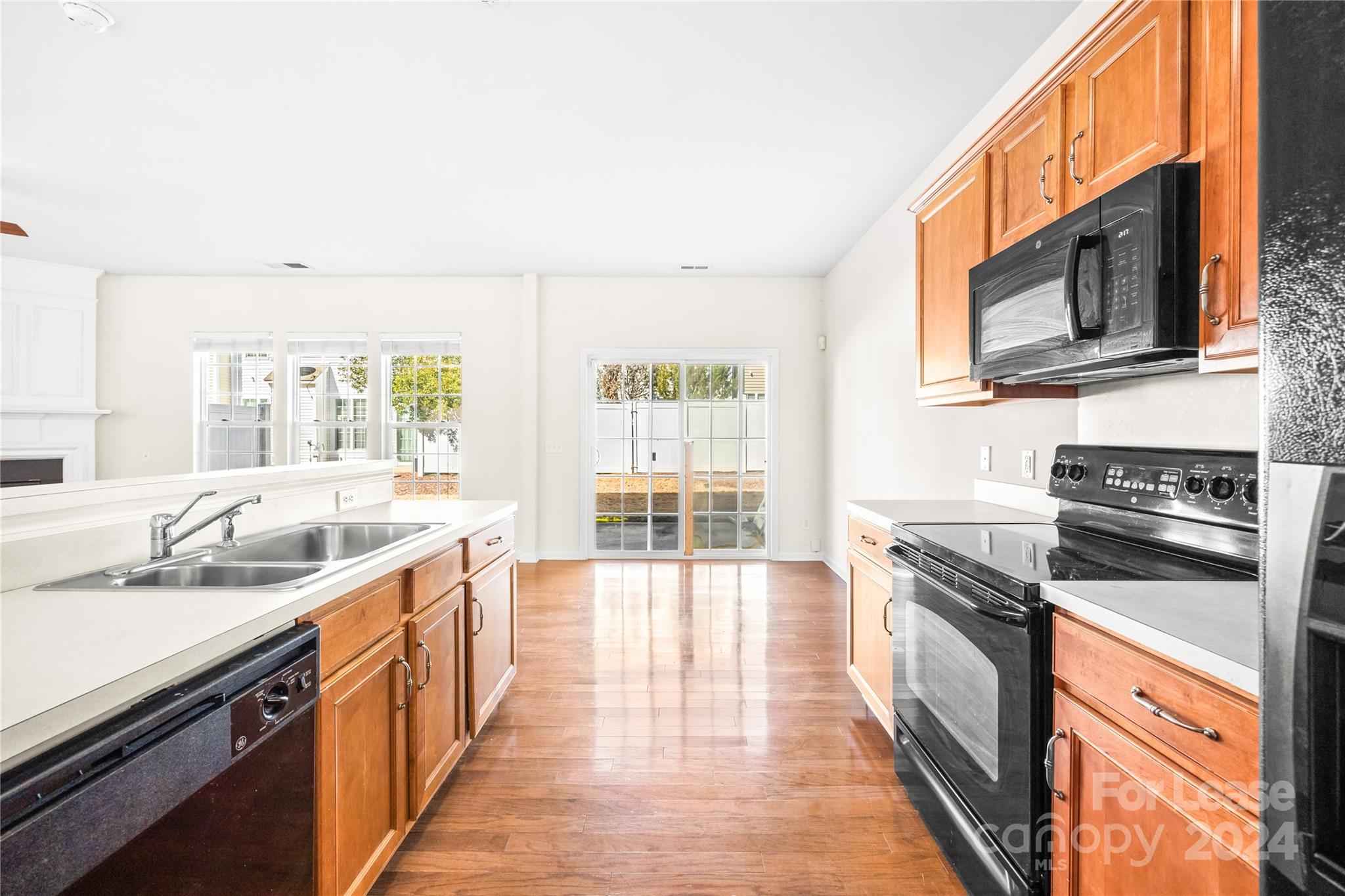 Blakeney Preserve - Residential Lease