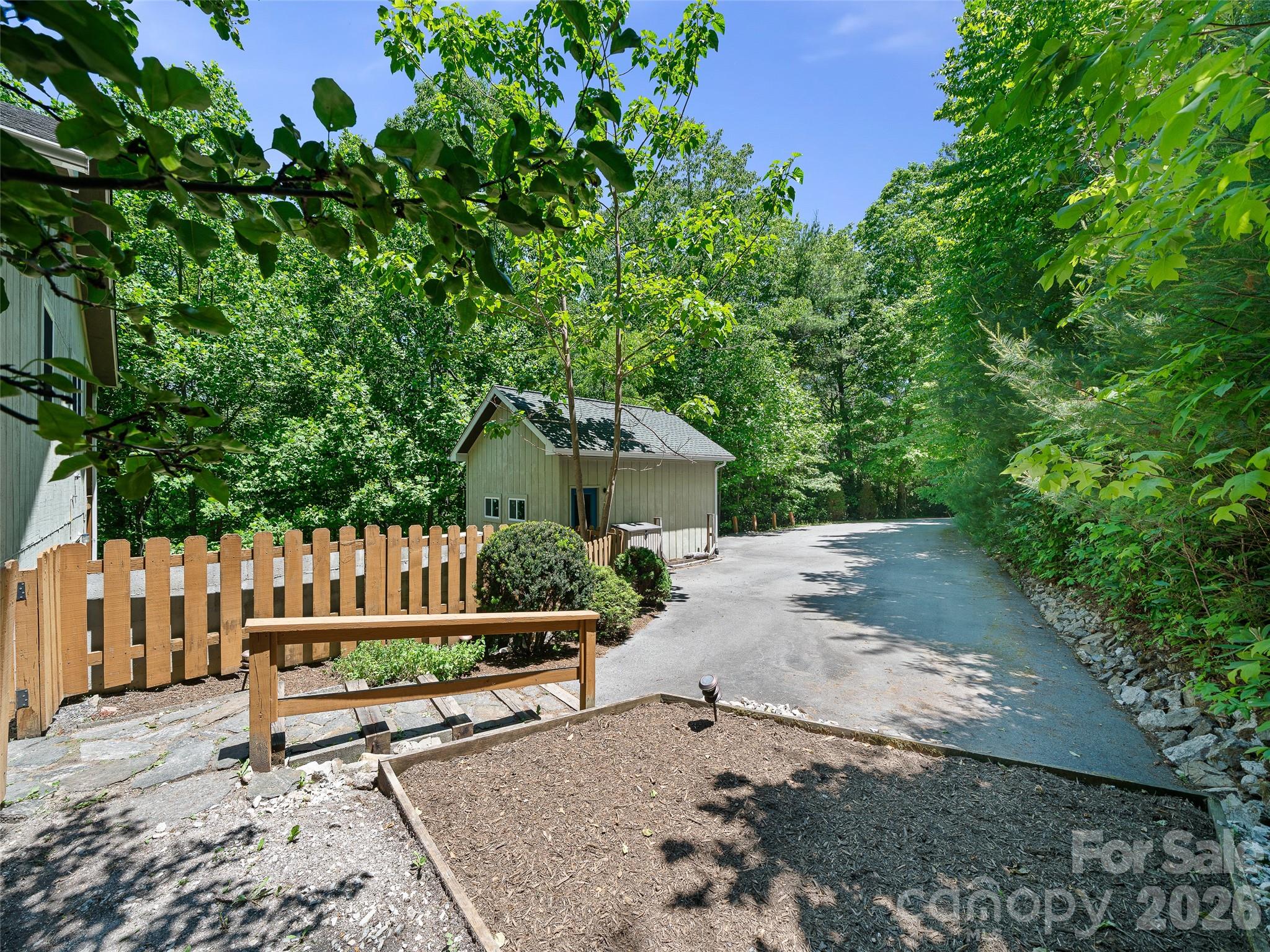 Swiss Pine Lake - Residential